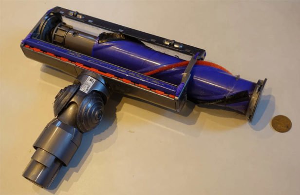đầu hút bàn chải của Dyson không quay